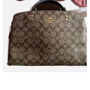 Coach purse (brand new) 🫶POSSIBLY OPEN TO REASONABLE OFFERS🫶